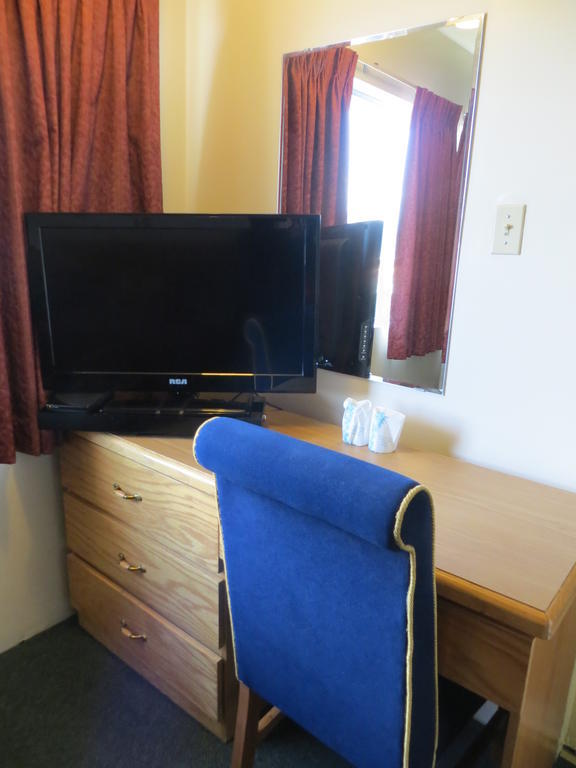 City Centre Motel Ванкувър Стая снимка